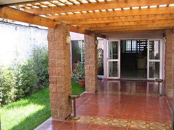 Americano Hostal *